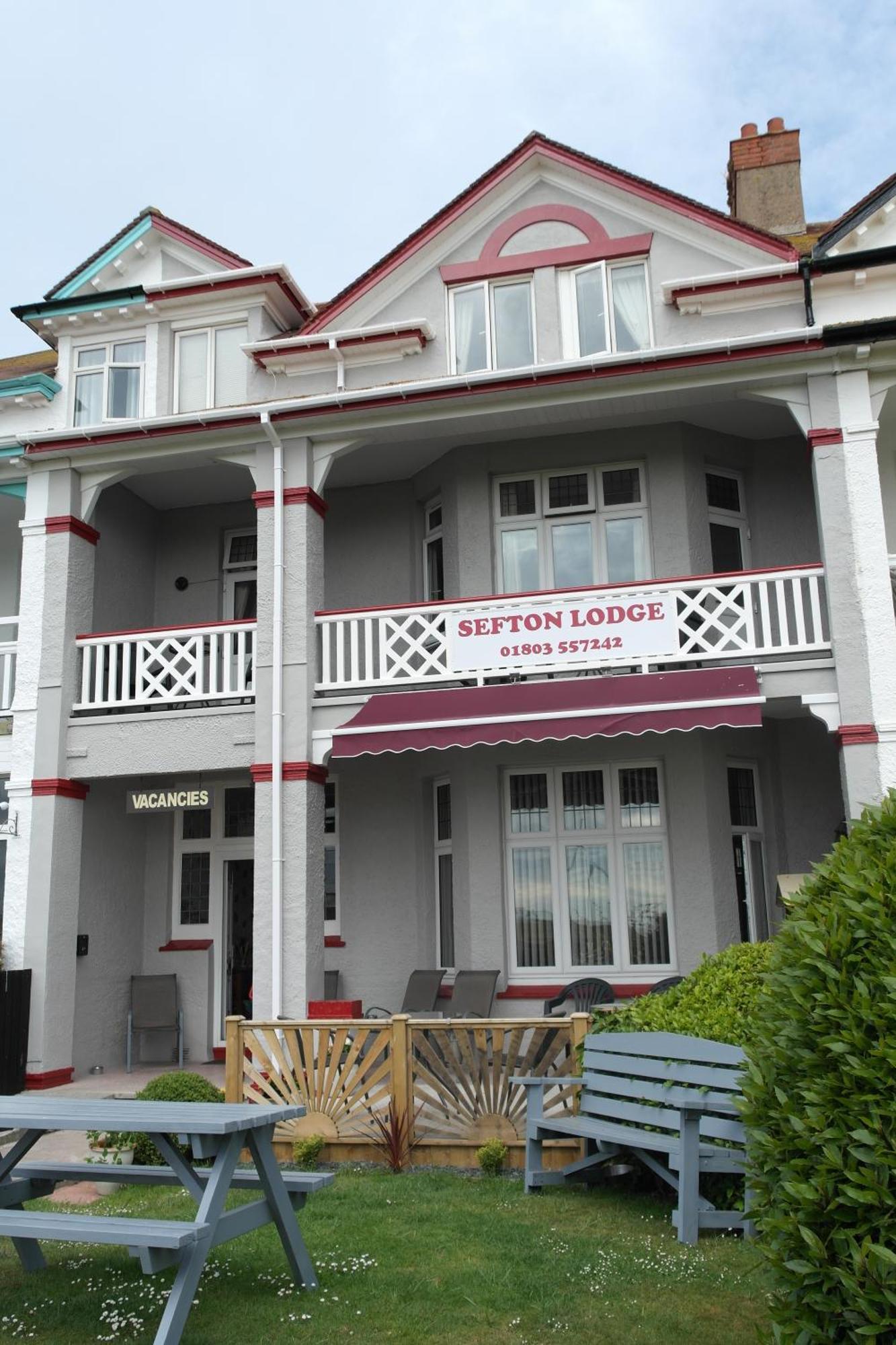 Sefton Lodge Seafront ,Panoramic Sea View Ensuite Balcony Rooms Available, Guest Garden Paignton Exterior photo